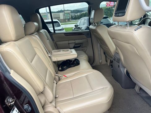 Used 2013 Nissan Armada Platinum RWD image 37