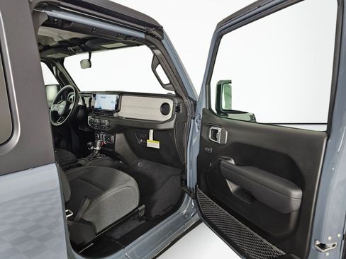New 2026 Jeep Wrangler Sport AWD/4WD image 31