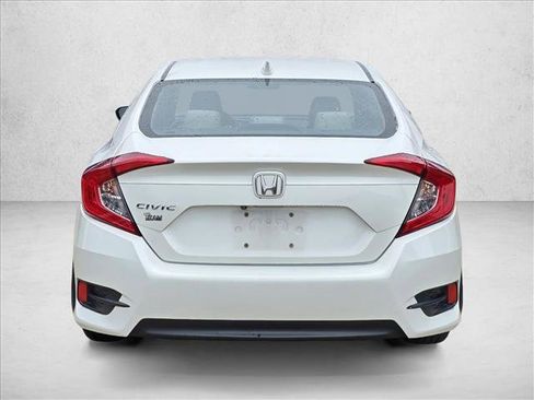 Used 2017 Honda Civic EX image 6