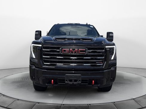 Used 2026 GMC Sierra 2500 AT4 w/ AT4 Premium Plus Package AWD/4WD image 7
