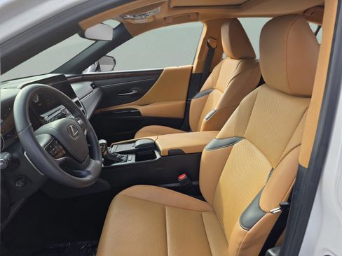 Certified 2022 Lexus ES 350 w/ Premium Package image 14