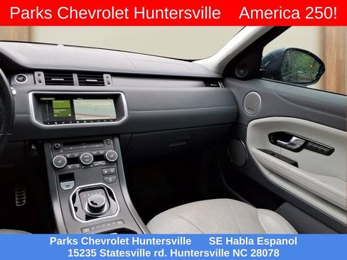 Used 2018 Land Rover Range Rover Evoque HSE Dynamic AWD/4WD image 23