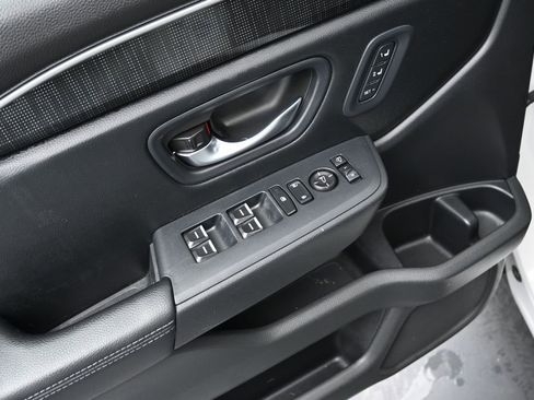 Used 2023 Honda Pilot Elite image 21