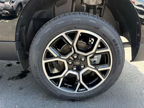 New 2025 Ford Maverick Lariat AWD/4WD image 29