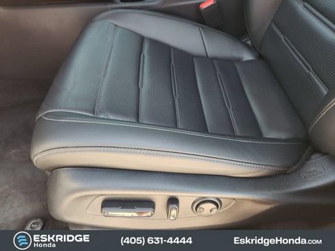 Used 2025 Honda CR-V EX-L image 24