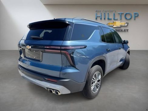 Used 2026 Chevrolet Traverse LT AWD/4WD image 6