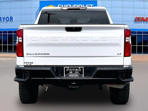Used 2025 Chevrolet Silverado 1500 LT Trail Boss w/ Protection Package AWD/4WD image 6