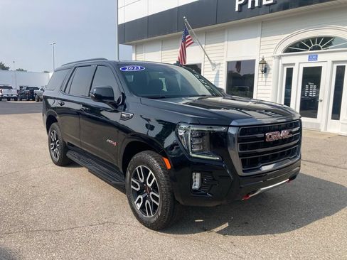 Used 2023 GMC Yukon AT4 w/ LPO, Floor Liner Package AWD/4WD image 3
