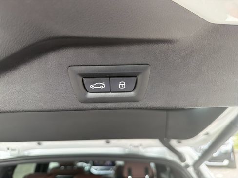 Certified 2024 BMW X5 xDrive40i w/ Parking Assistance Package AWD/4WD image 13