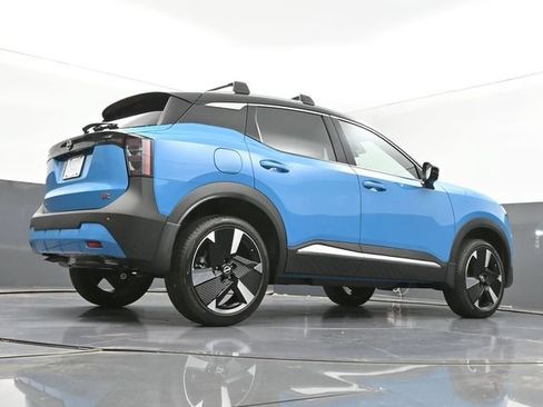 New 2026 Nissan Kicks SR FWD image 41