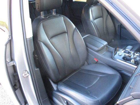 Used 2018 Audi Q7 3.0T Prestige w/ Prestige Package image 64