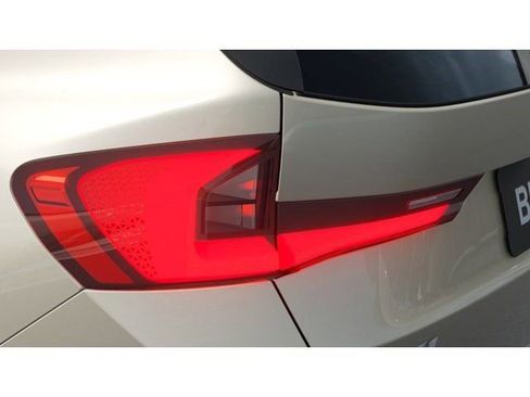 New 2026 BMW X1 xDrive28i w/ Technology Package image 8