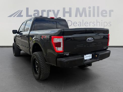 Used 2022 Ford F150 Lariat w/ Equipment Group 502A High image 3