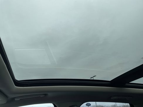 Used 2024 Ford Edge SEL w/ Convenience Package image 35