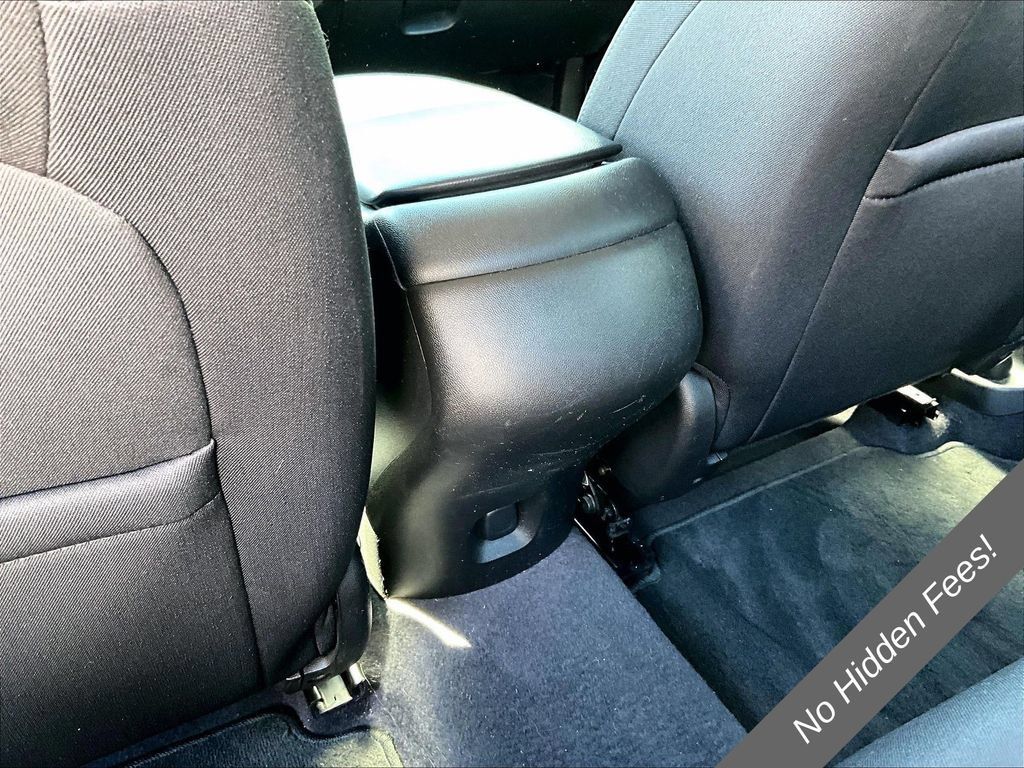 Used 2017 Chevrolet Malibu LS FWD image 27