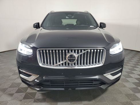 Certified 2024 Volvo XC90 T8 Plus AWD/4WD image 2