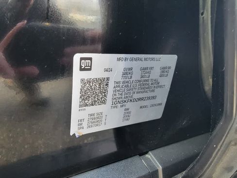 Certified 2024 Chevrolet Suburban Premier image 21