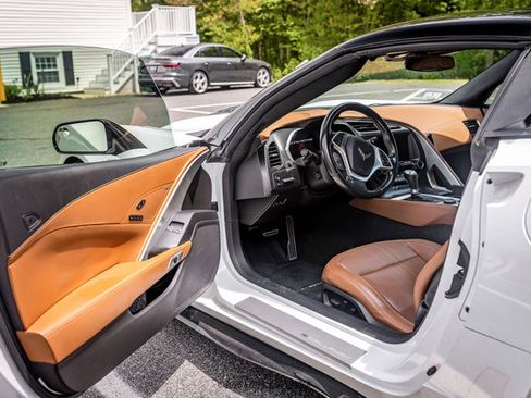 Used 2014 Chevrolet Corvette Stingray Coupe w/ 3LT Preferred Equipment Group RWD image 20