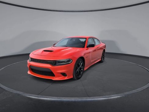 Used 2022 Dodge Charger R/T w/ Blacktop Package image 3