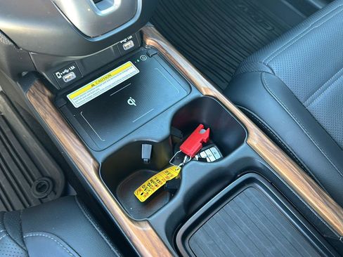 Used 2021 Honda CR-V Touring image 29