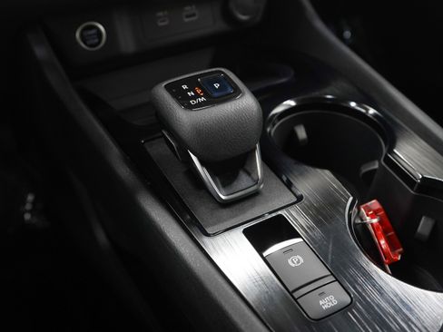 Used 2021 Nissan Rogue SV image 24