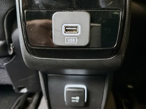 Used 2024 Jeep Compass Latitude AWD/4WD image 28