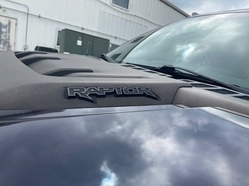 Used 2022 Ford F150 Raptor w/ Equipment Group 801A High AWD/4WD image 7