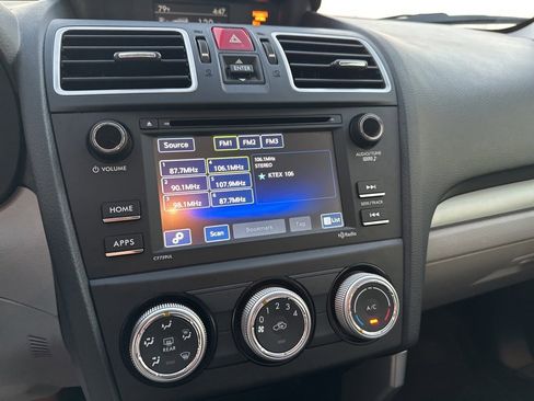 Used 2018 Subaru Forester 2.5i w/ Alloy Wheel Package image 9