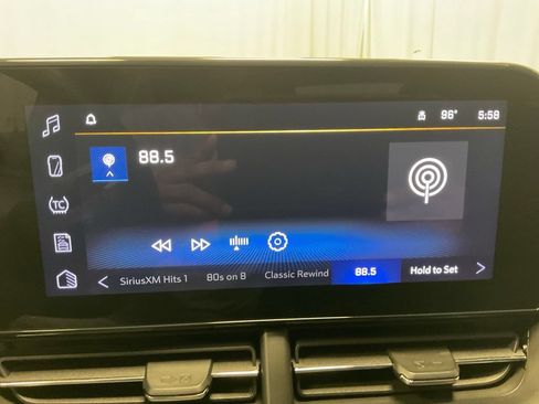 Used 2024 Chevrolet Trax RS w/ Driver Confidence Package FWD image 14