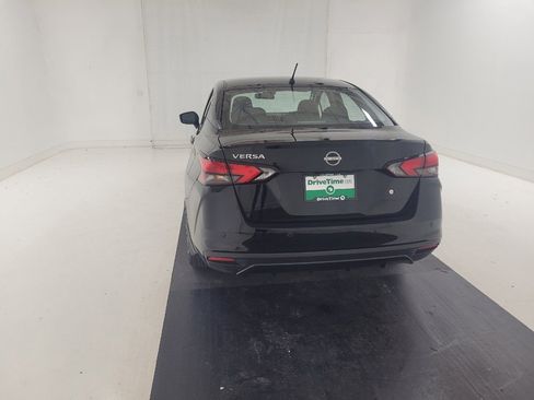Used 2025 Nissan Versa S w/ Trunk Package FWD image 6