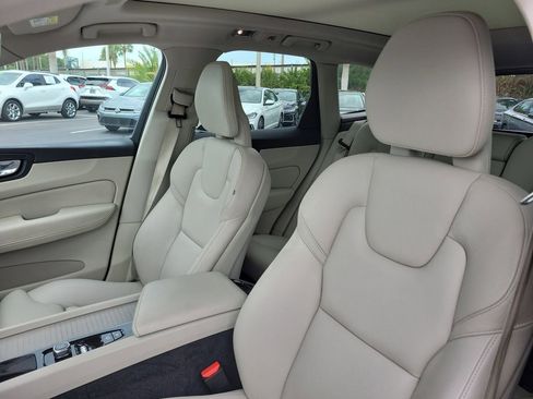 Used 2018 Volvo XC60 T5 Inscription w/ Convenience Package AWD/4WD image 22