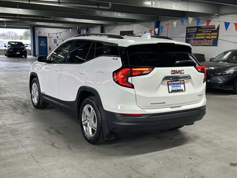 Used 2018 GMC Terrain SLE w/ Driver Convenience Package image 5