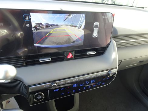 New 2026 Hyundai Ioniq 5 SEL image 17