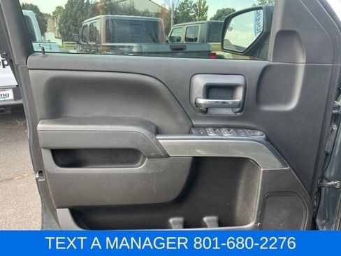 Used 2019 Chevrolet Silverado 1500 LT AWD/4WD image 20