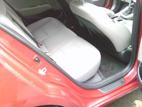 Used 2017 Hyundai Elantra SE image 15