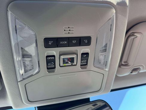 Used 2023 Toyota RAV4 XLE image 32