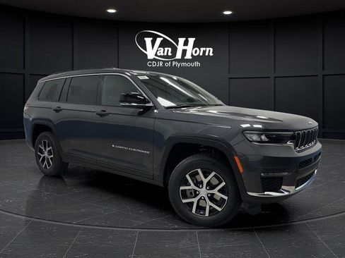 New 2025 Jeep Grand Cherokee L Limited w/ Luxury Tech Group II image 42