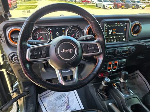 Used 2022 Jeep Gladiator Mojave w/ LED Lighting Group AWD/4WD image 19