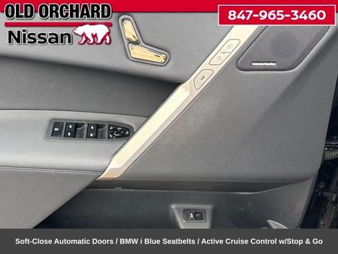 Used 2023 BMW iX xDrive50 w/ Ultimate Package 2 AWD/4WD image 10