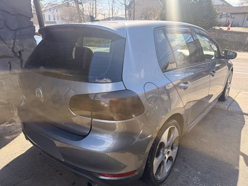 Used 2011 Volkswagen GTI Autobahn FWD image 5