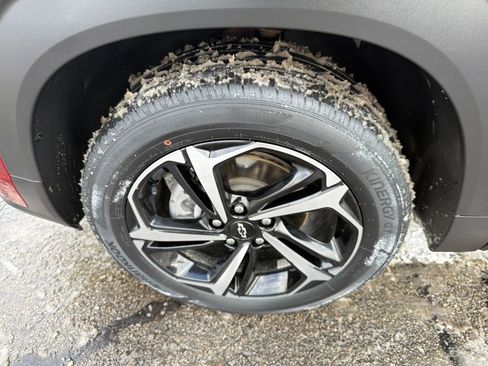 Used 2023 Chevrolet TrailBlazer RS w/ Convenience Package image 19