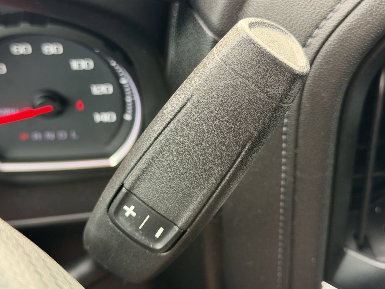 Used 2021 Chevrolet Silverado 1500 LT RWD image 29