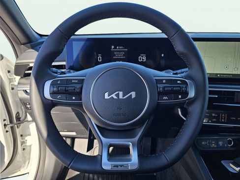 New 2026 Kia K5 GT-Line image 18