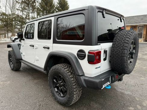 Used 2023 Jeep Wrangler Unlimited Rubicon 4xe image 5