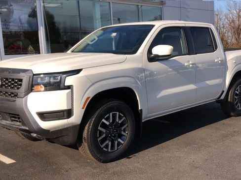 New 2026 Nissan Frontier SV w/ Tow Package image 4