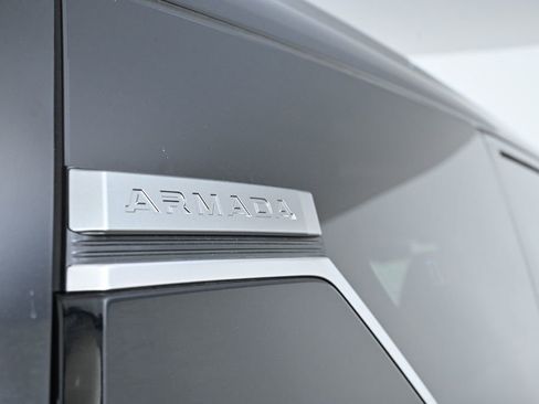 New 2025 Nissan Armada Platinum Reserve image 7