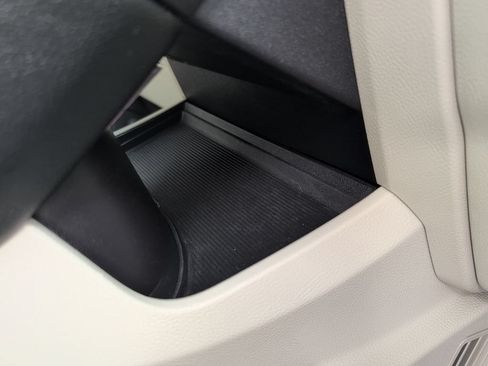 Used 2016 Ford Edge Titanium w/ Equipment Group 301A FWD image 56
