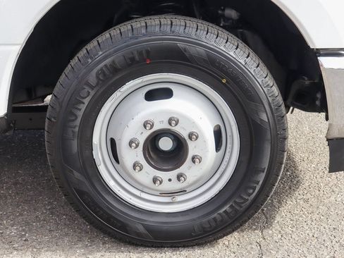 Used 2021 Ford F350 XL w/ Power Equipment Group RWD image 46