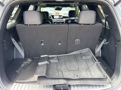 Used 2023 Hyundai Palisade Calligraphy image 21
