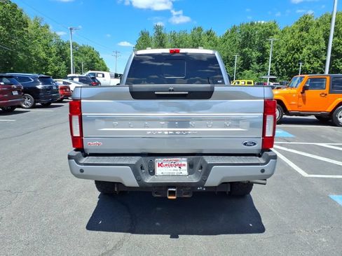 Used 2022 Ford F250 Platinum AWD/4WD image 7